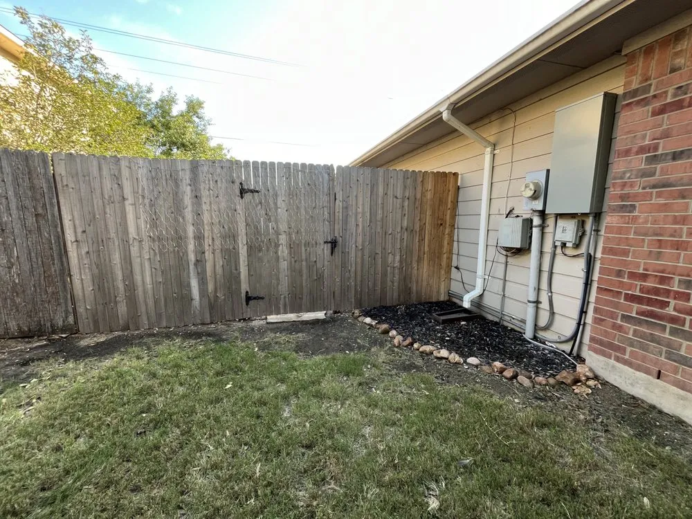 Affordable landscaping services for beautiful yards in New Braunfels, TX by Ethan's Lawn Care