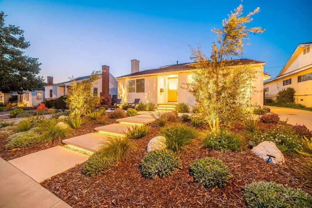 Affordable yard maintenance experts serving Los Angeles, CA - Ethoscapes Design and Build