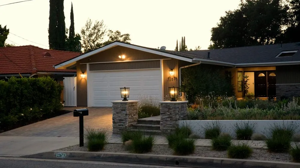 Top-rated garden landscaping for beautiful yards across Los Angeles, CA - Ethoscapes Design and Build