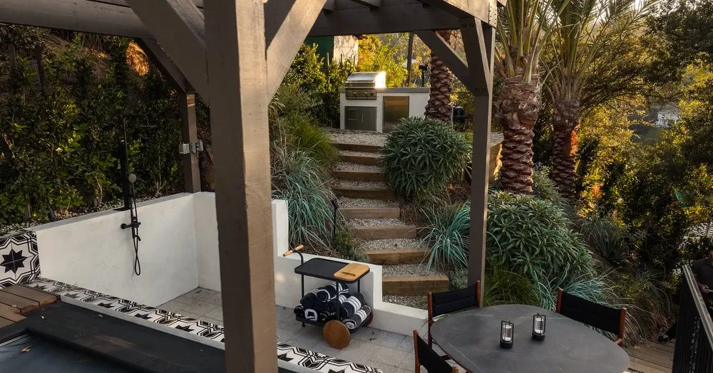 Affordable garden landscaping for beautiful yards across Los Angeles, CA - Ethoscapes Design and Build