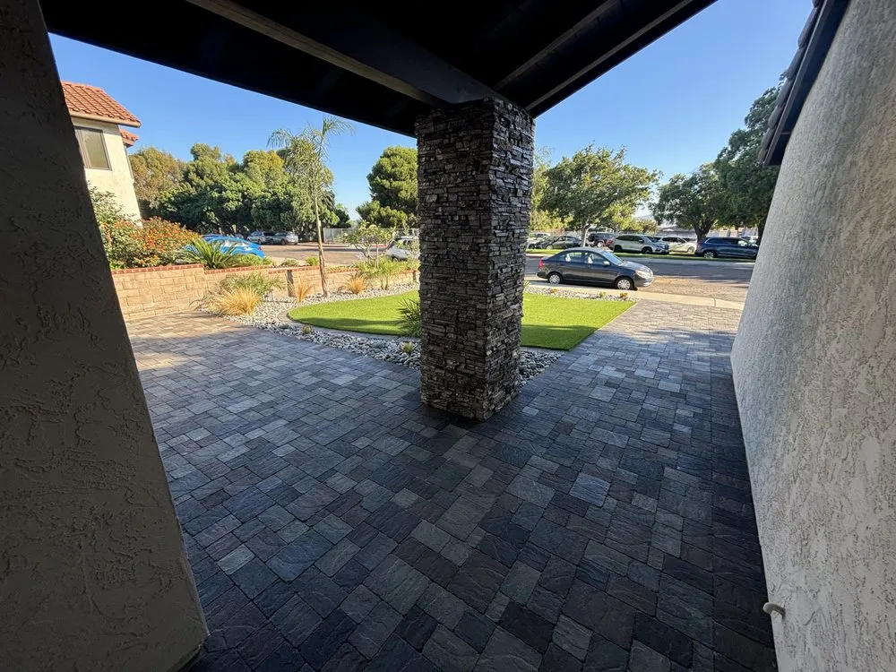Local outdoor landscaping experts serving Chula Vista, CA - ET's Earthscapes