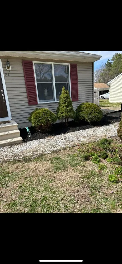 Professional residential landscaping for beautiful yards in Felton, DE by Ets Lawncare and More