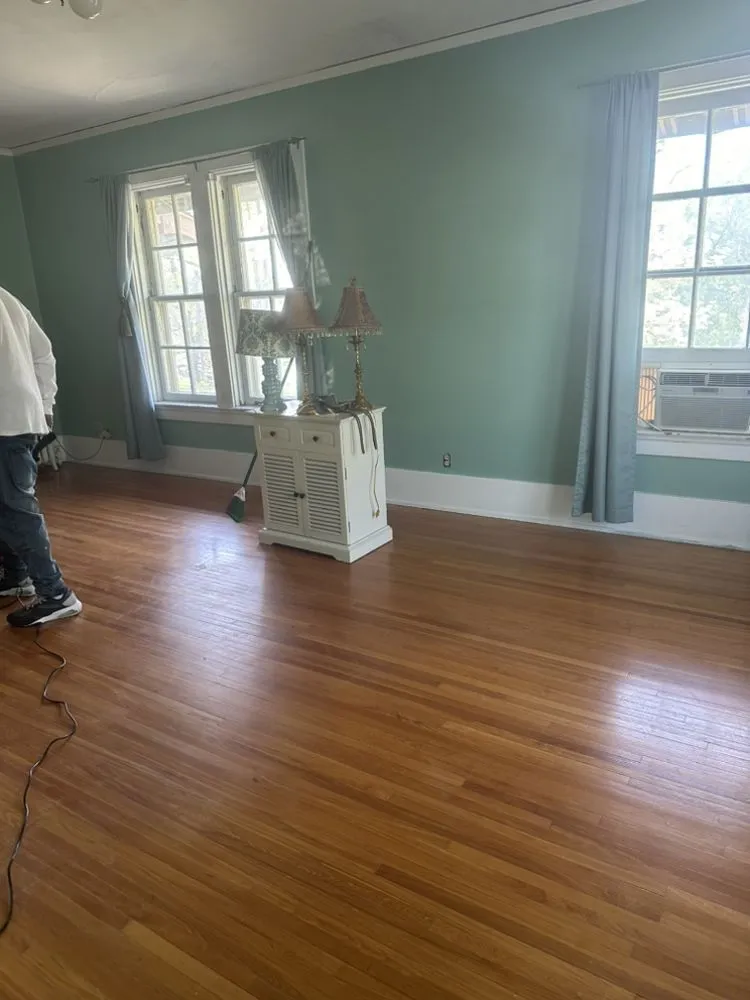 Local yard cleanup service for beautiful yards across Terre Haute, IN - Etta’s crew cleaning service