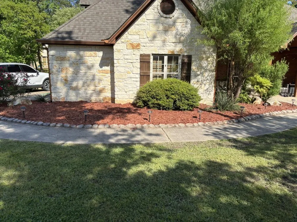 Reliable garden landscaping in Nacogdoches, TX by ETX Curb Appeal