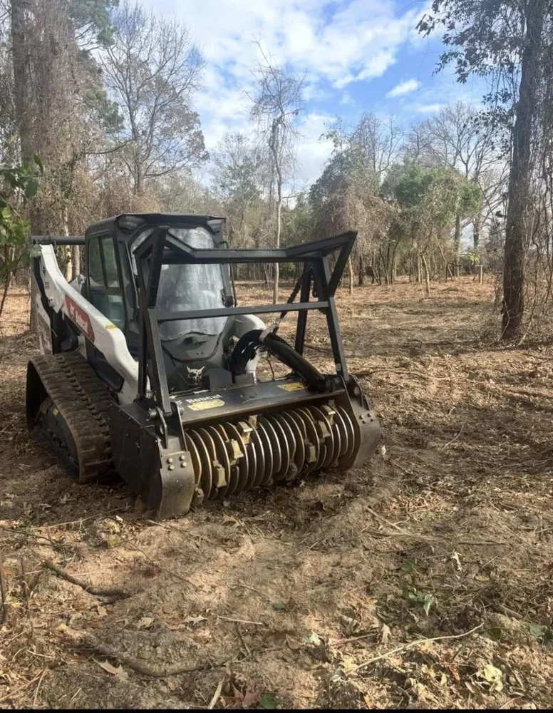 Local lawn care service experts serving Tyler, TX - ETX Valley Construction
