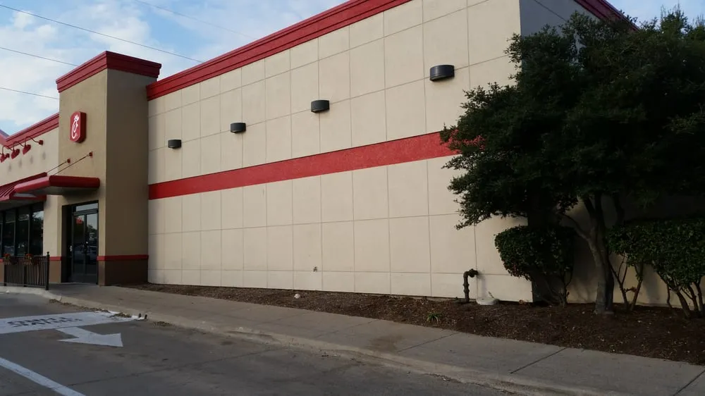 Local lawn mowing service in Coppell, TX - Eugene B Landscaping