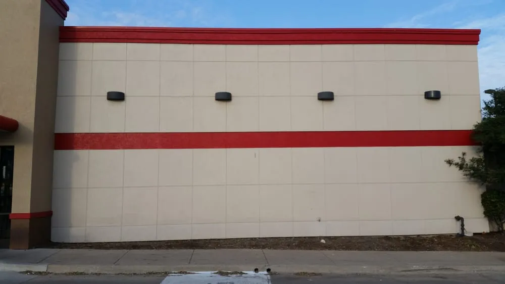 Expert lawn mowing service experts serving Coppell, TX - Eugene B Landscaping