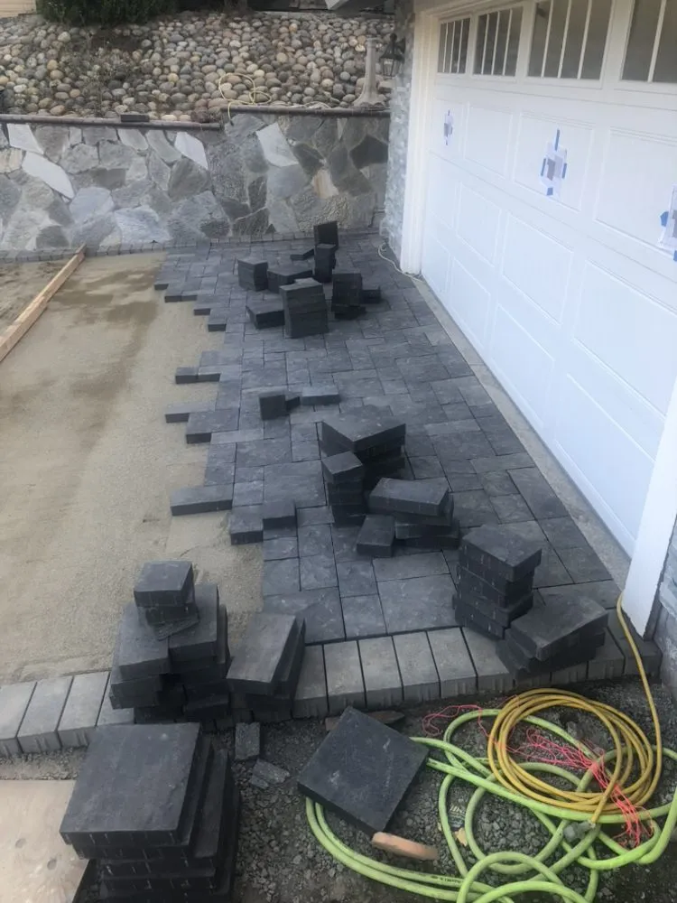 Top-rated lawn mowing service in Mill Valley, CA - Eugene Luis