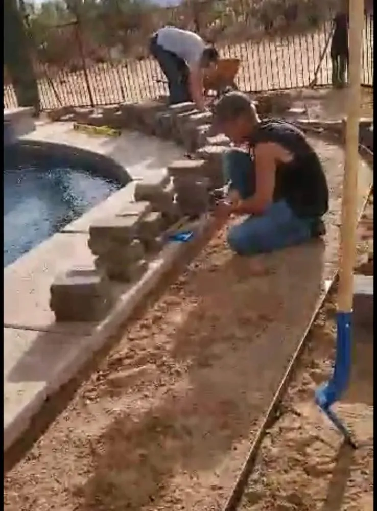 Affordable lawn care service experts serving Tucson, AZ - Eunique Desert Landscaping