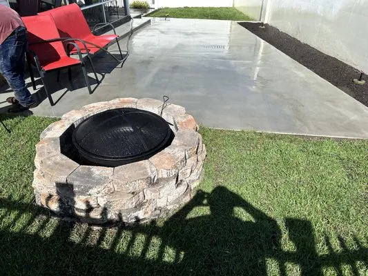 EV & Sons Landscaping Logo