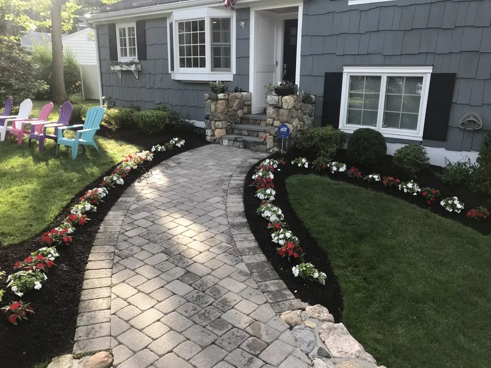 Local lawn care service near you in Stamford, CT by EV Landscaping