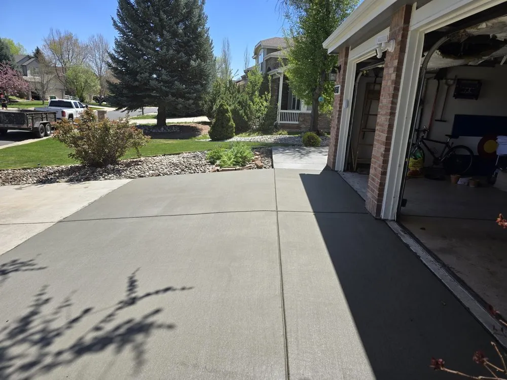 Reliable landscape installation in Denver, CO by EV Vicion Landscape Y Concrete