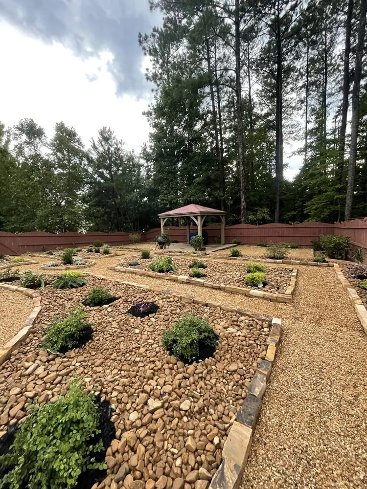 Top-rated garden landscaping experts serving Marietta, GA - Evan Landscape Innovation