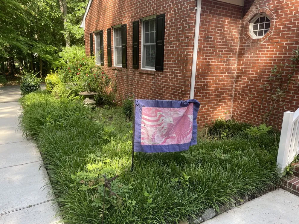 Local outdoor landscaping in Tappahannock, VA - Evan's Fence and Grass