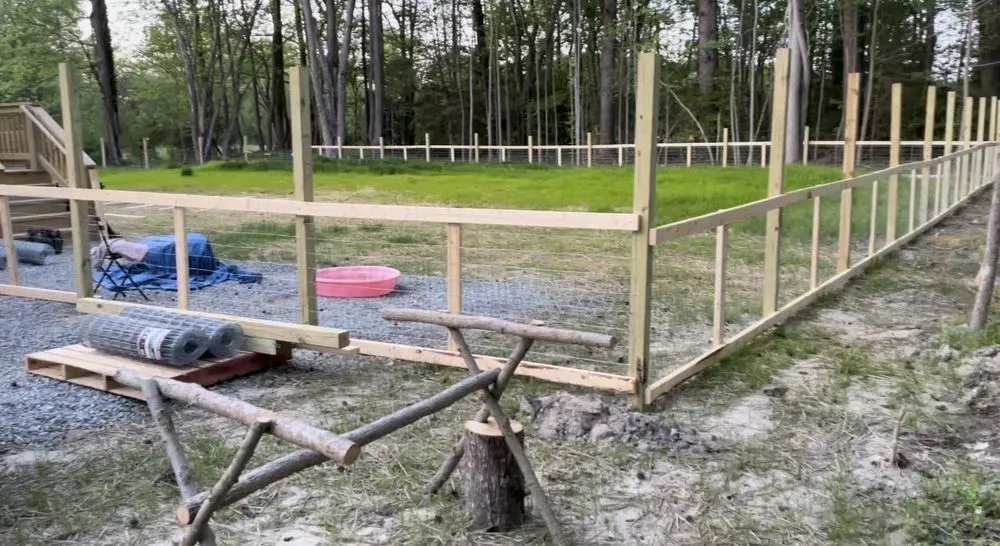 Custom yard maintenance experts serving Tappahannock, VA - Evan's Fence and Grass