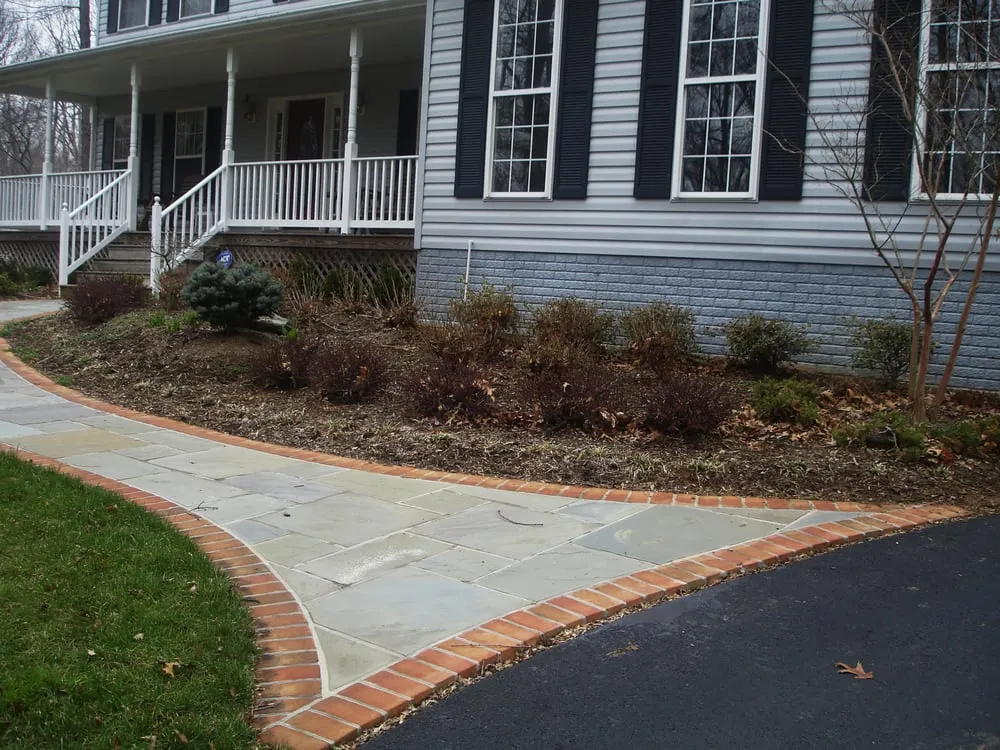 Custom yard cleanup service experts serving Gaithersburg, MD - Evans Homes & Gardens