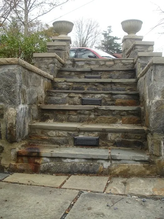 Reliable lawn mowing service near you across Gaithersburg, MD - Evans Homes & Gardens