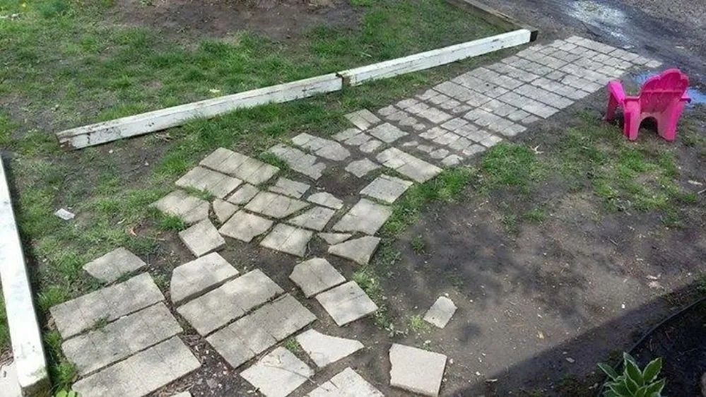 Affordable lawn care service in Streator, IL - Evans Landscaping and Removal