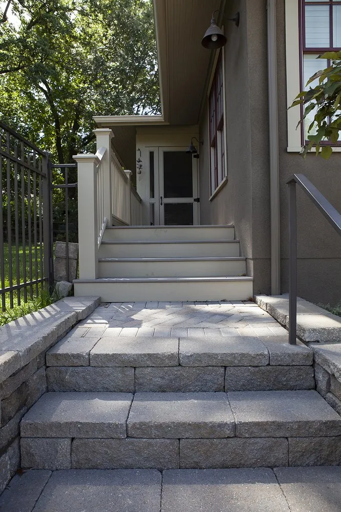 Local yard cleanup service in Cincinnati, OH - Evans Landscaping