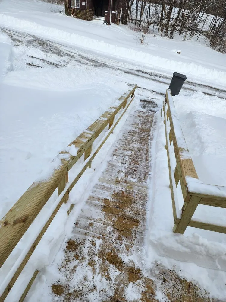 Local garden landscaping in Girard, OH by Evan’s Lawn Care & Landscaping