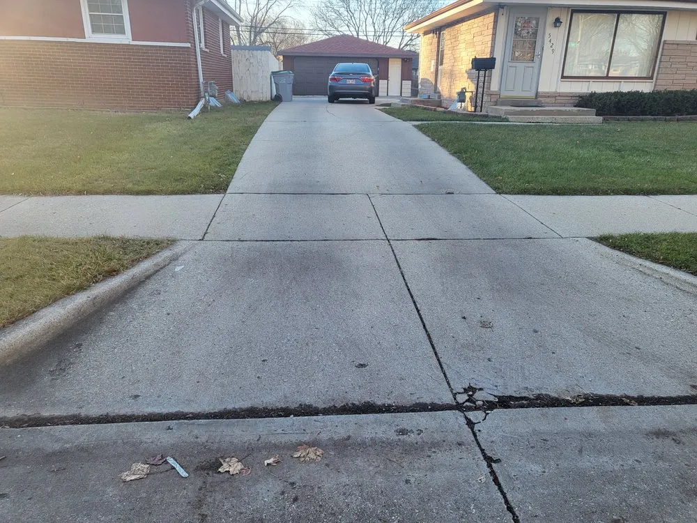 Reliable landscaping services for residential properties across Milwaukee, WI - Evans Lawn Care & Snow Removal