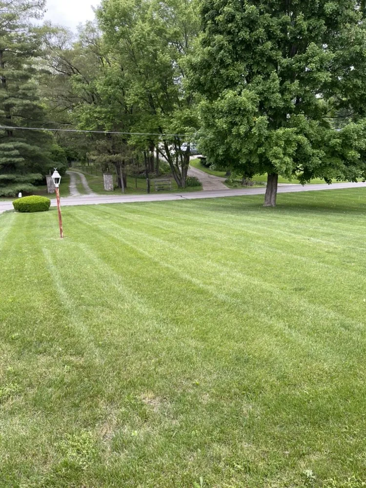 Affordable yard maintenance with custom design in Anderson, IN by Evans Lawn Care