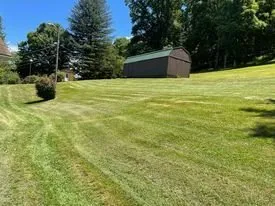 Reliable garden landscaping in Bridgeport, WV by Evans Lawn Care