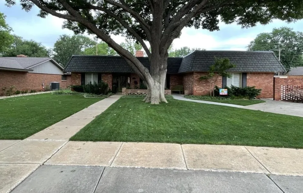 Local landscaping services experts serving Dublin, OH - Evans Lawn Care