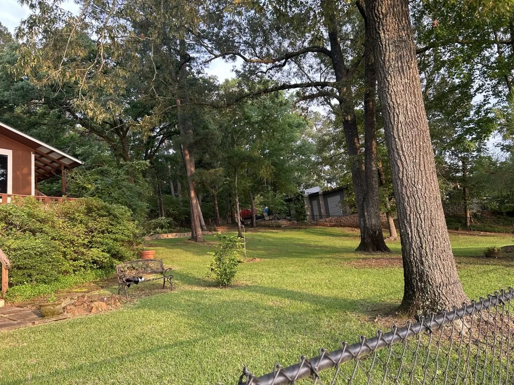 Top-rated landscaping services with custom design in Longview, TX by Evans lawn care