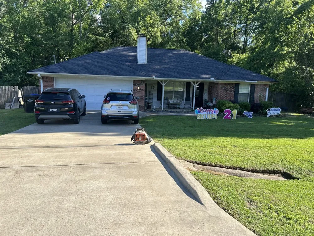 Local garden landscaping for year-round maintenance across Longview, TX - Evans lawn care