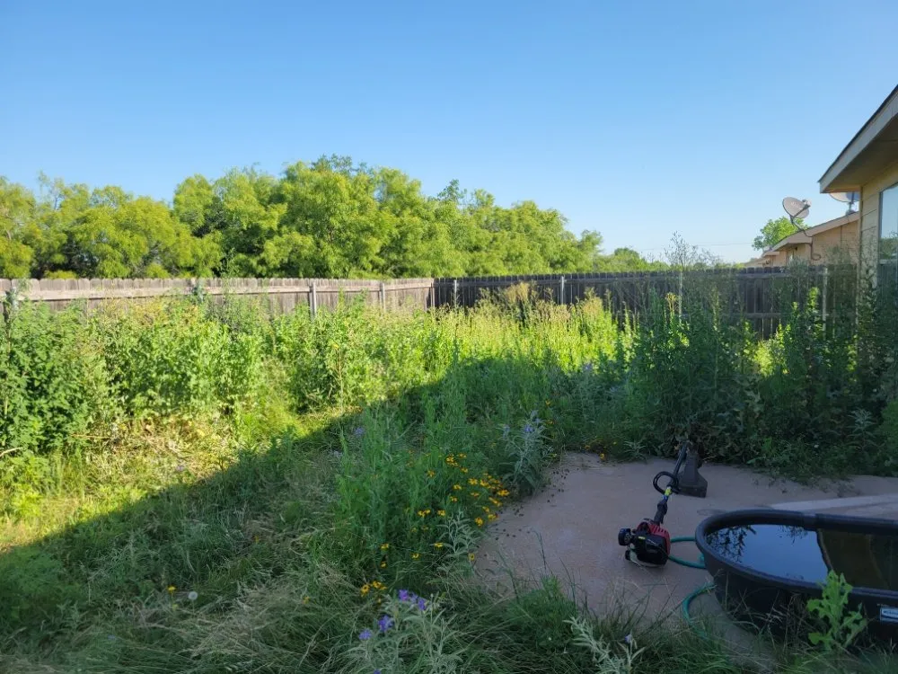 Custom garden landscaping in Abilene, TX - Evan's Lawn Service