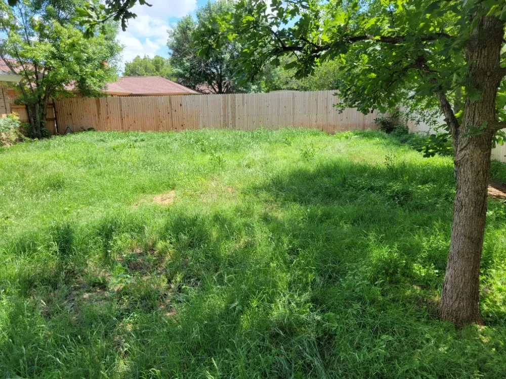 Custom lawn care service with custom design in Abilene, TX by Evan's Lawn Service