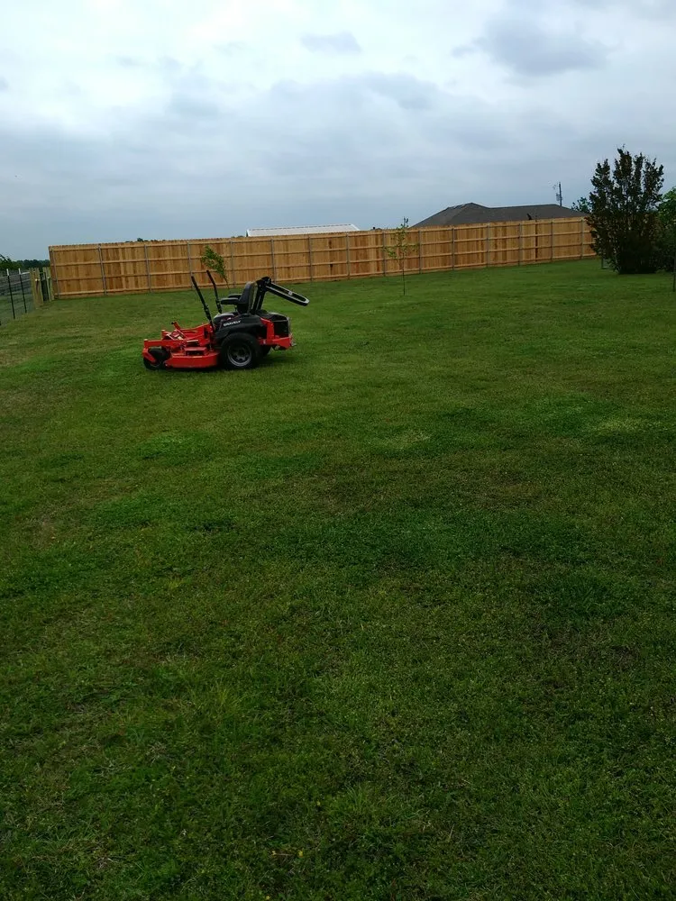 Top-rated landscaping services in Denison, TX - Evan's Lawn Service