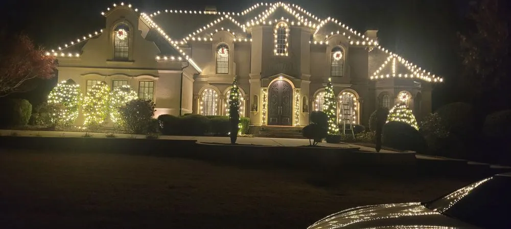 Reliable landscaping services for residential properties in Decatur, GA by Evans Legacy Lawn Care