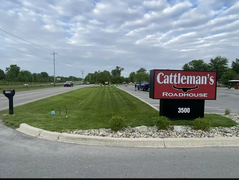 Trusted lawn care service in New Albany, IN - Evans Outdoor Services