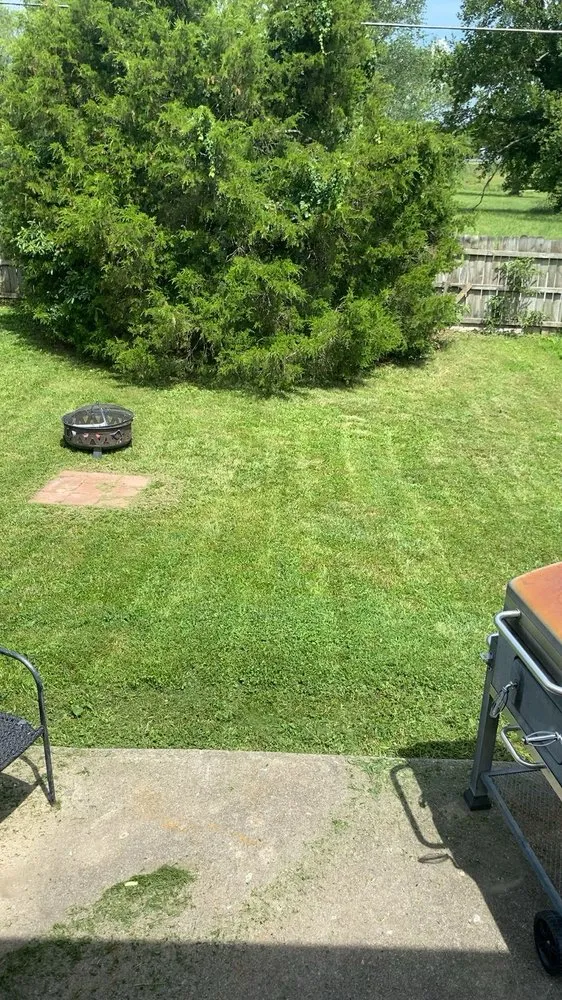 Custom garden landscaping for residential properties across Nixa, MO - Evans Push Mowing