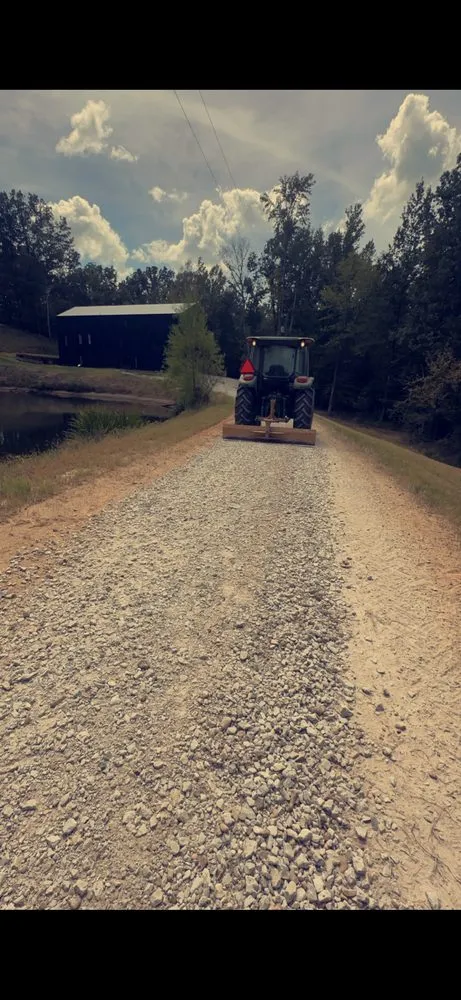 Expert yard maintenance for year-round maintenance in Yazoo City, MS by Evans Tractor Service