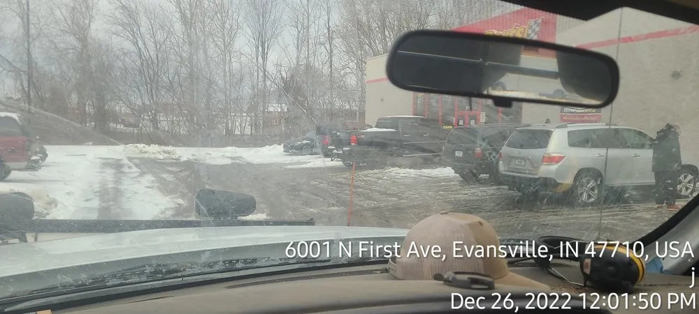 Expert landscaping services in Evansville, IN - Evansville Lawn & Landscape