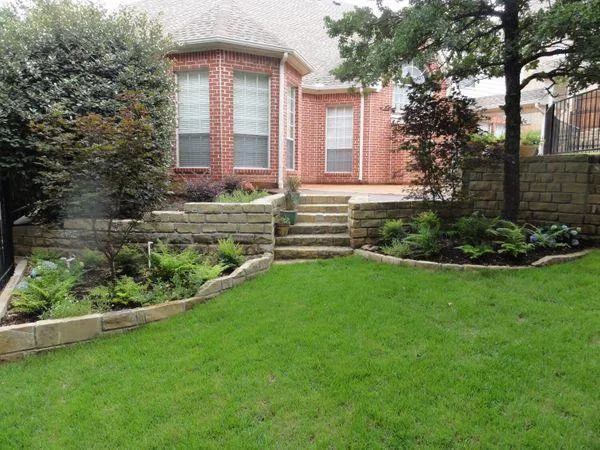 Professional landscape design for year-round maintenance across Elgin, IL - Evaristo Landscape Services