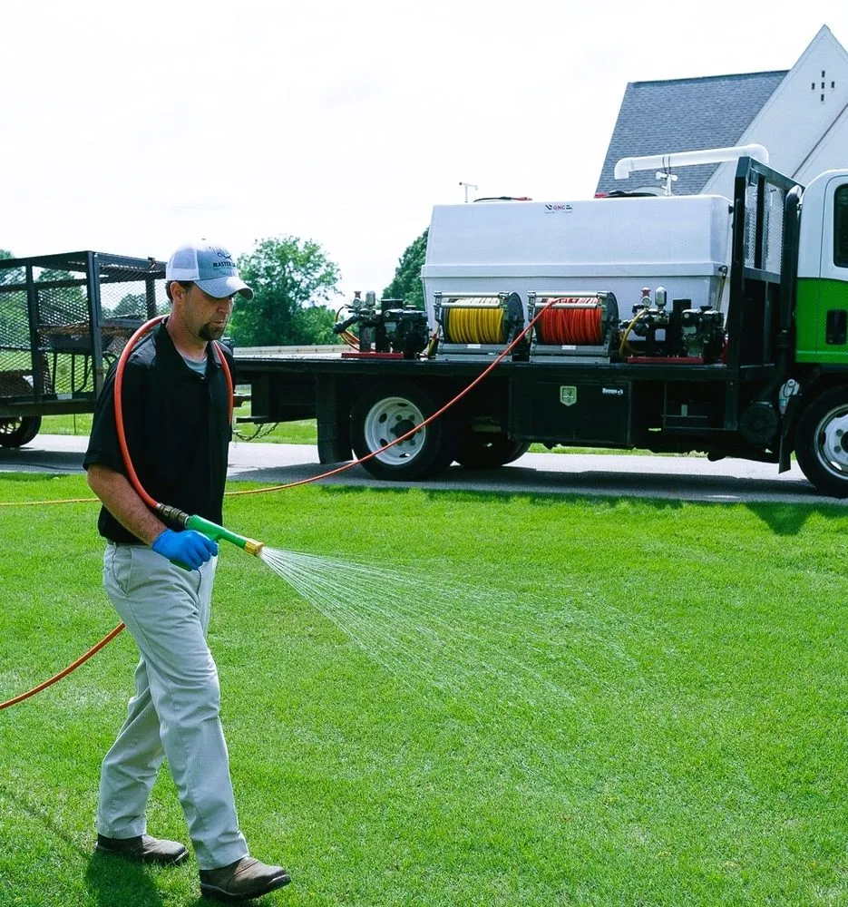 Reliable lawn care service in Land O Lakes, FL by Ever Green Lawn care & Pest Control