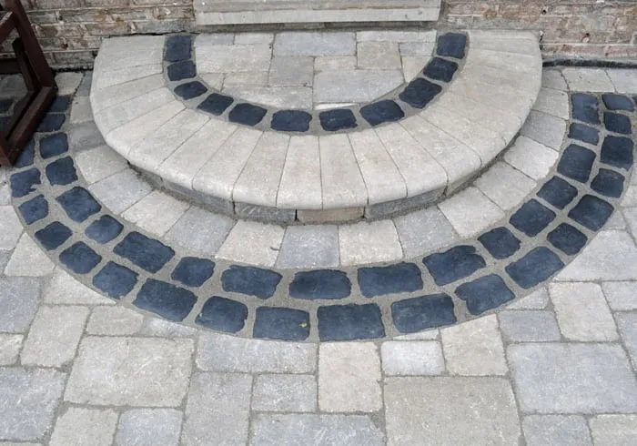 Top-rated yard maintenance with custom design in Aurora, IL by Ever Green Tree Services & Landscaping