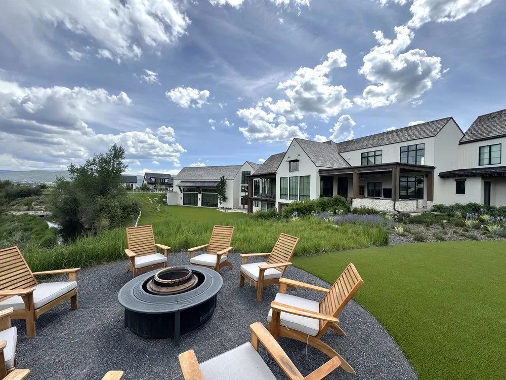 Custom landscape design near you in West Jordan, UT by Everblade Designs