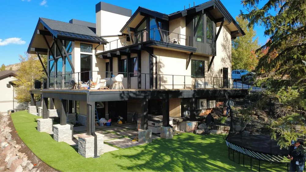 Custom yard maintenance experts serving West Jordan, UT - Everblade Designs