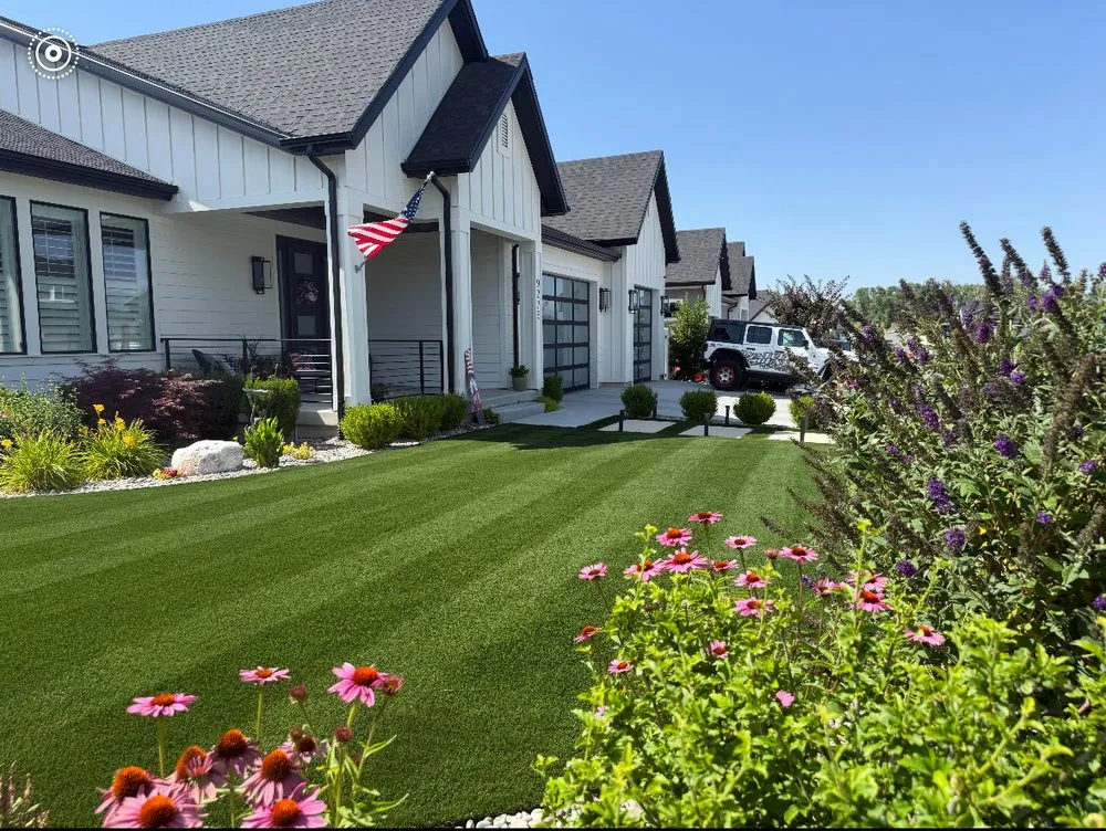 Custom yard cleanup service in West Jordan, UT - Everblade Designs