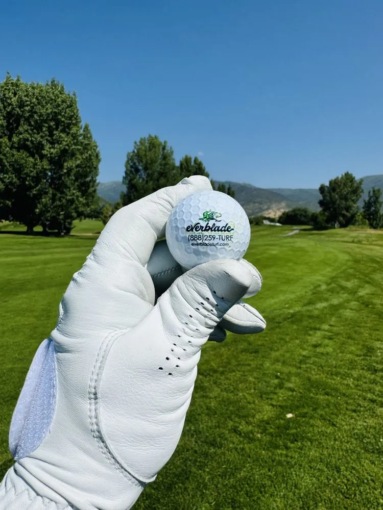 Expert garden landscaping in West Jordan, UT by Everblade Designs