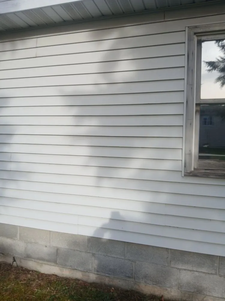 Trusted landscape design experts serving Ogdensburg, NY - Everbries Lawn Care Pressure Washing and Janitorial Services