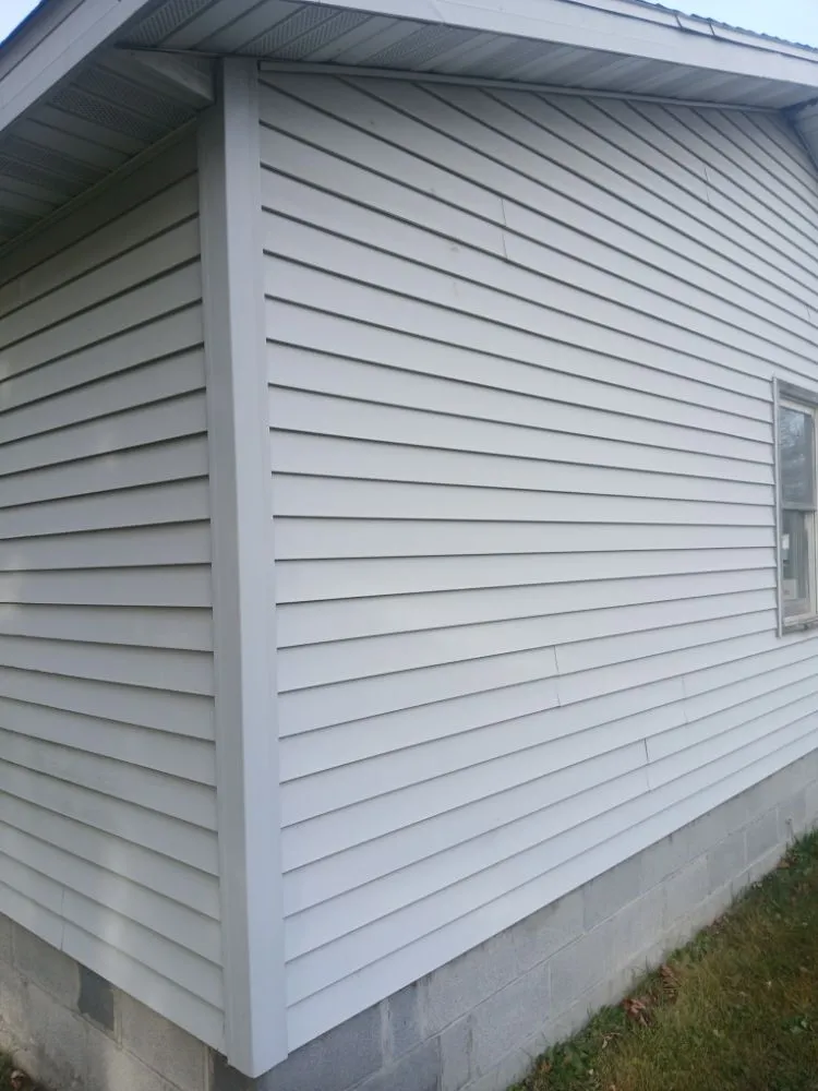 Local outdoor landscaping in Ogdensburg, NY - Everbries Lawn Care Pressure Washing and Janitorial Services