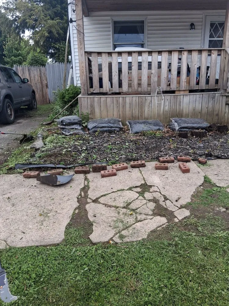 Affordable residential landscaping in Ogdensburg, NY by Everbries Lawn Care Pressure Washing and Janitorial Services