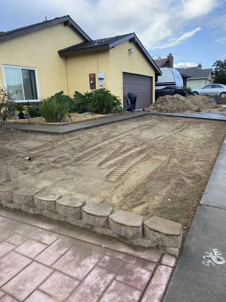 Expert lawn care service in Laguna Beach, CA by Evercrest Landscape & Design