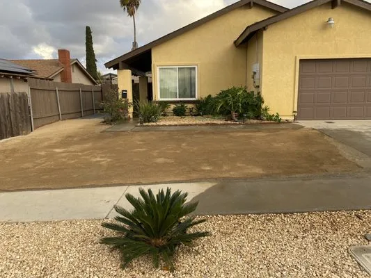 Evercrest Landscape & Design Logo